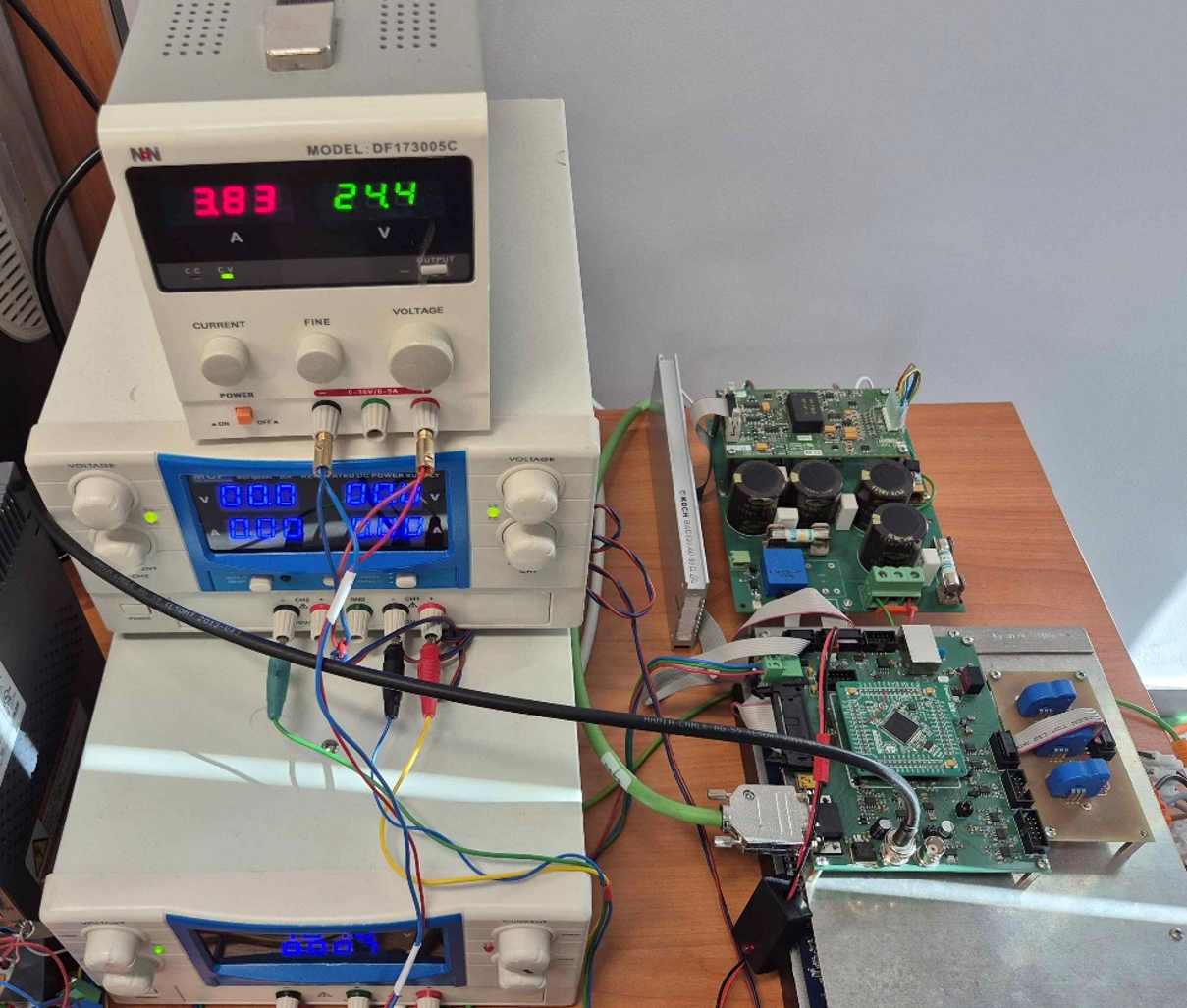Prototypowy falownik z procesorem STM